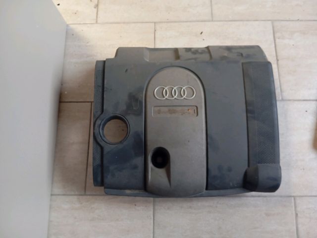 bontott AUDI A3 Légszűrő Ház