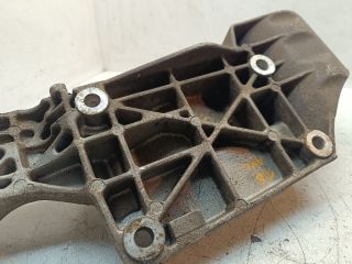 bontott AUDI A3 Generátor Tartó Bak