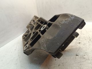 bontott AUDI A3 Generátor Tartó Bak