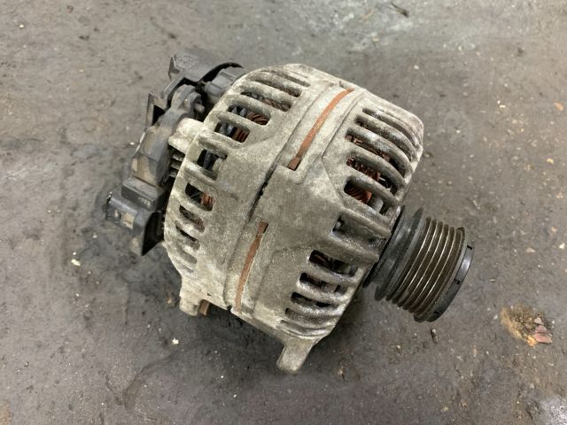 bontott AUDI A3 Generátor