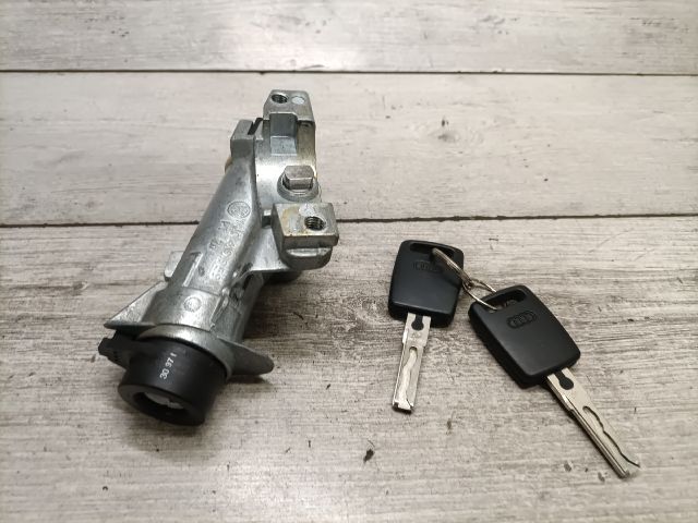 bontott AUDI A3 Gyújtáskapcsoló