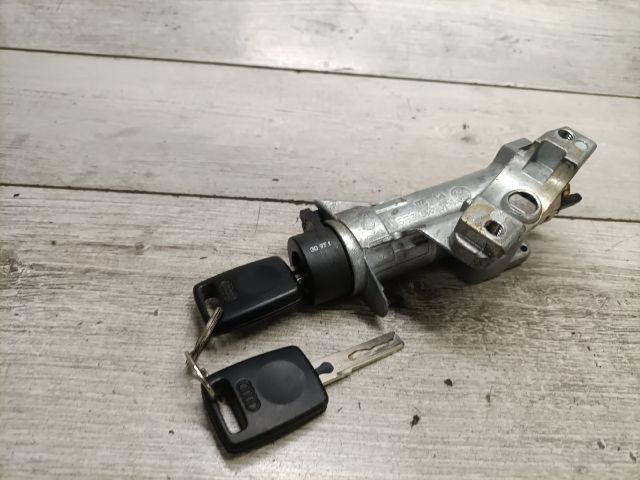 bontott AUDI A3 Gyújtáskapcsoló