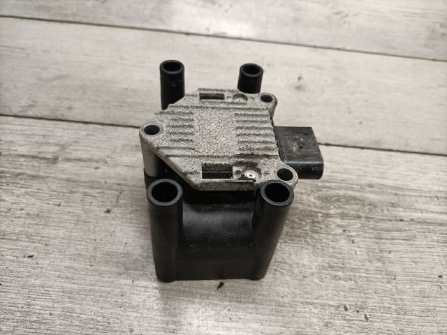 bontott AUDI A3 Gyújtótrafó