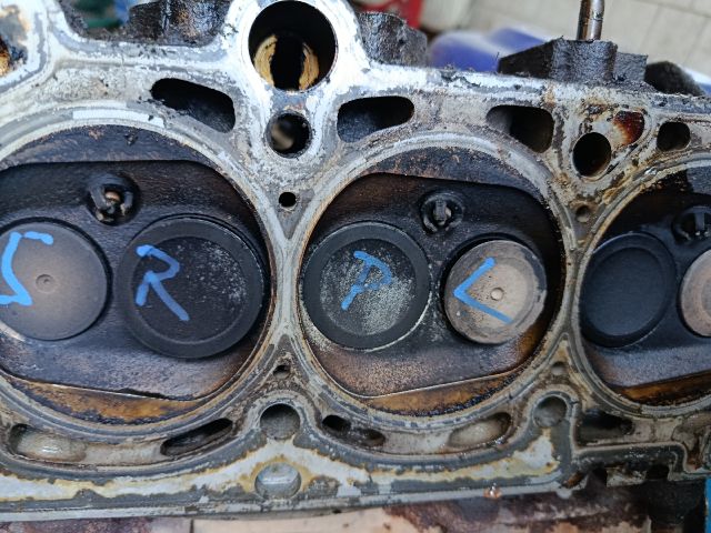 bontott AUDI A3 Hengerfej