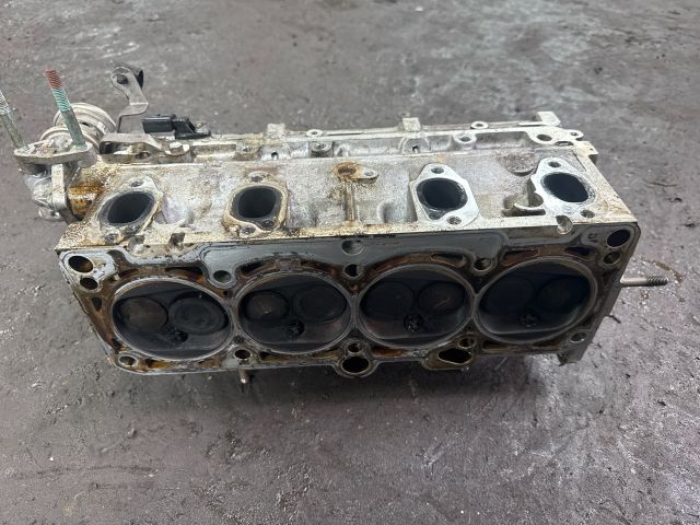 bontott AUDI A3 Hengerfej