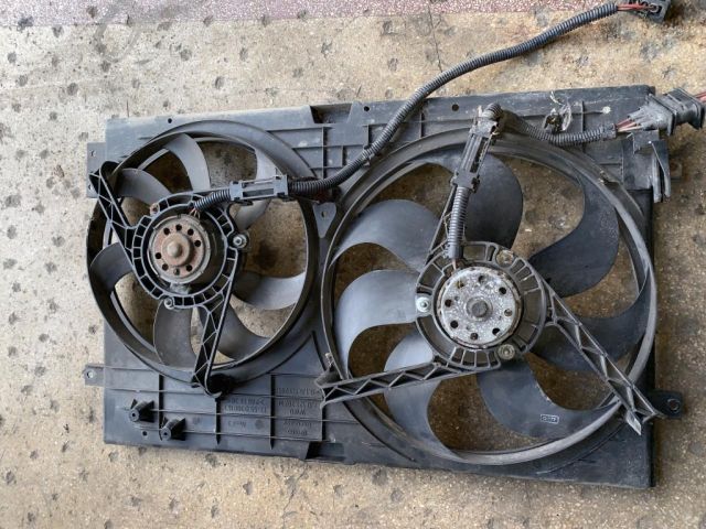 bontott AUDI A3 Hűtőventilátor Keret