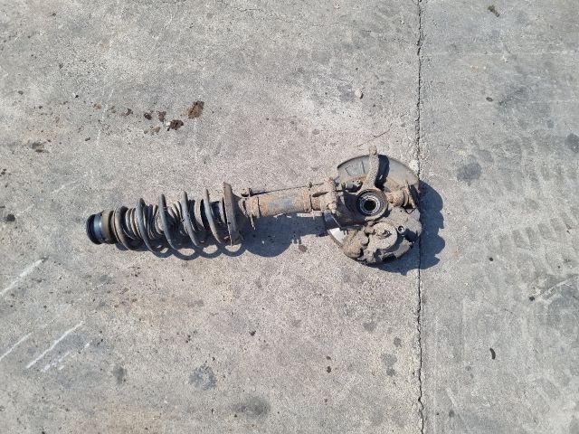 bontott AUDI A3 Jobb első Csonkállvány Kerékaggyal