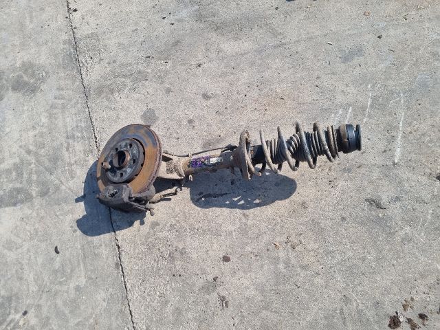 bontott AUDI A3 Jobb első Csonkállvány Kerékaggyal