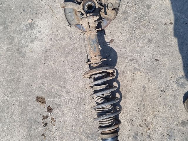 bontott AUDI A3 Jobb első Csonkállvány Kerékaggyal