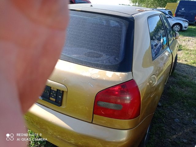 bontott AUDI A3 Jobb első Féknyereg Munkahengerrel