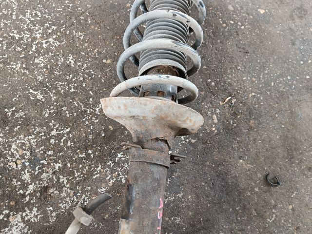 bontott AUDI A3 Jobb első Gólyaláb (Lengécsillapító, Rugó)