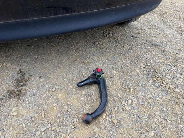 bontott AUDI A3 Jobb Féltengely