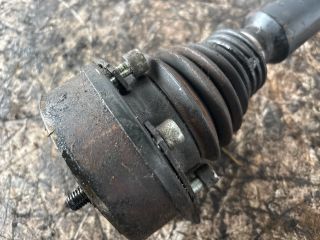 bontott AUDI A3 Jobb Féltengely