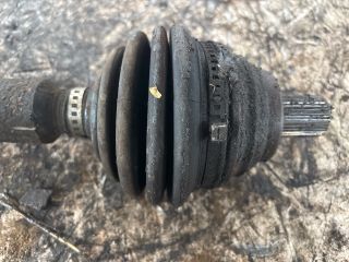 bontott AUDI A3 Jobb Féltengely