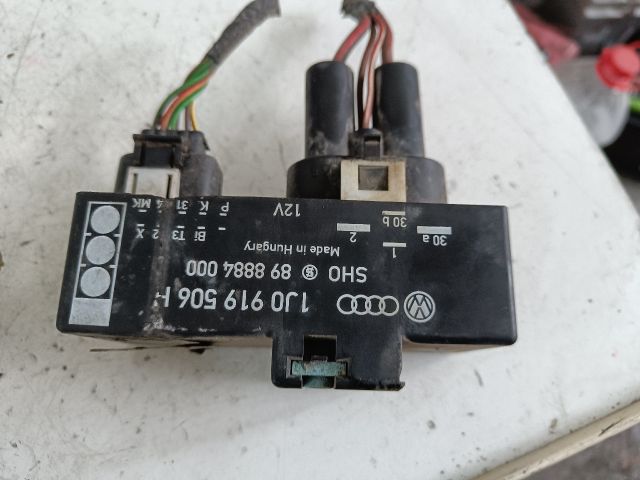 bontott AUDI A3 Klíma Relé