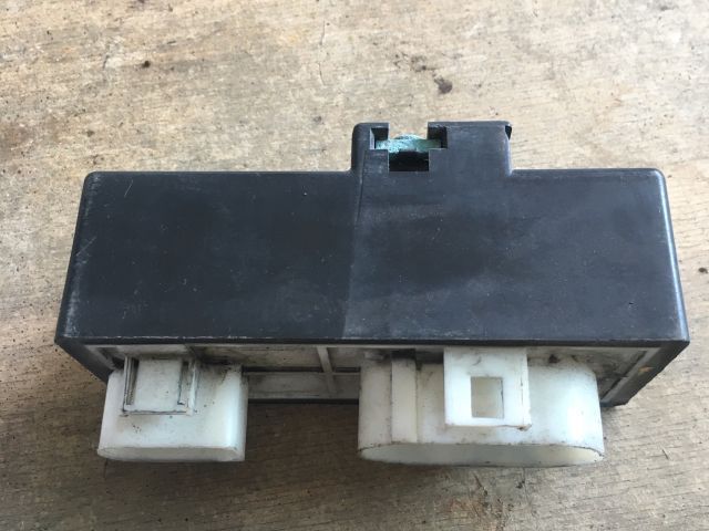 bontott AUDI A3 Klíma Relé