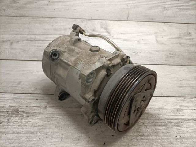 bontott AUDI A3 Klímakompresszor