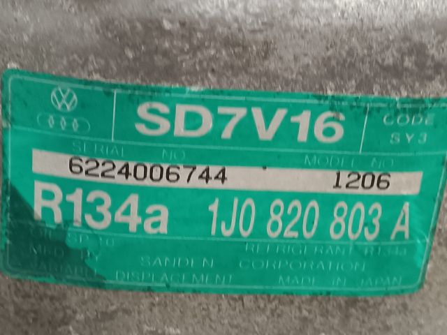 bontott AUDI A3 Klímakompresszor