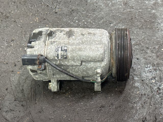 bontott AUDI A3 Klímakompresszor
