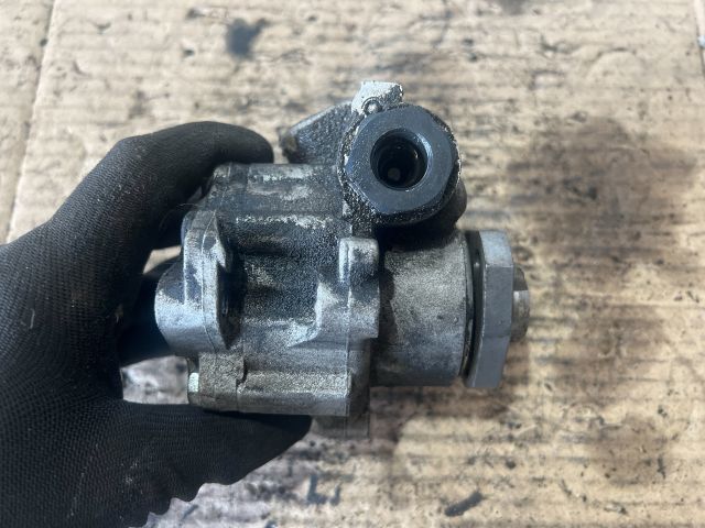 bontott AUDI A3 Kormányszervó Motor (Hidraulikus)