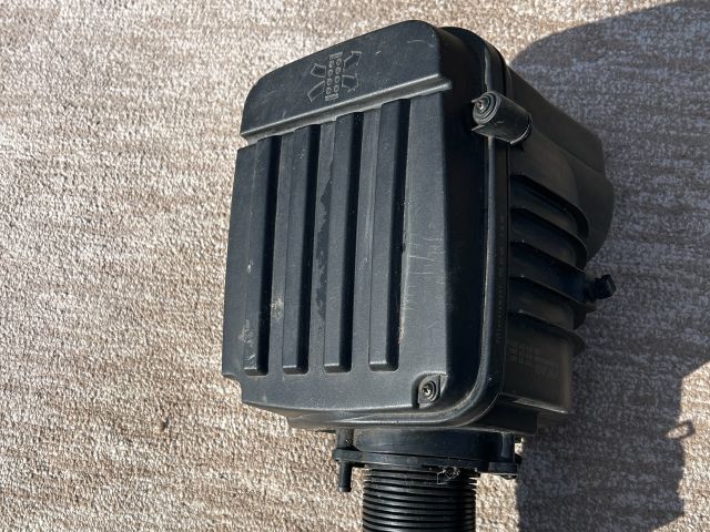 bontott AUDI A3 Légszűrő Ház