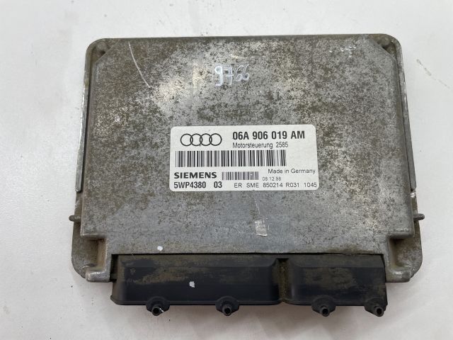 bontott AUDI A3 Motorvezérlő