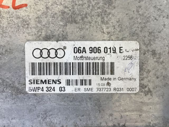 bontott AUDI A3 Motorvezérlő