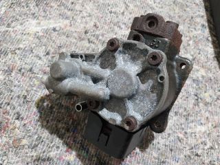 bontott AUDI A3 Nagynyomású Szivattyú