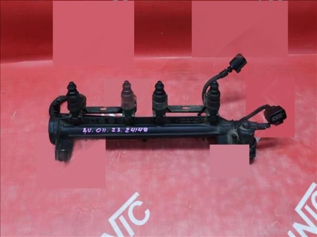 bontott AUDI A3 Porlasztó Sor / Híd