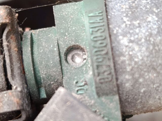 bontott AUDI A3 Porlasztó Sor / Híd