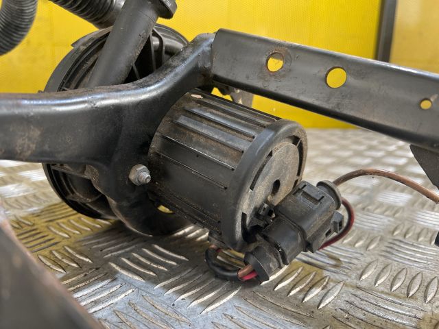 bontott AUDI A3 Szekunder Levegő Szivattyú