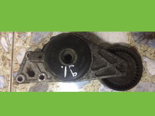 bontott AUDI A3 Szíjfeszítő Görgő