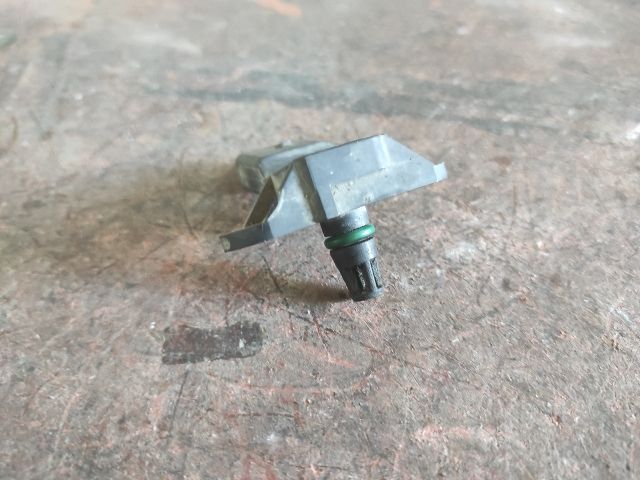 bontott AUDI A3 Szívócső Nyomásérzékelő