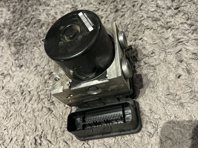 bontott AUDI A3 ABS Kocka