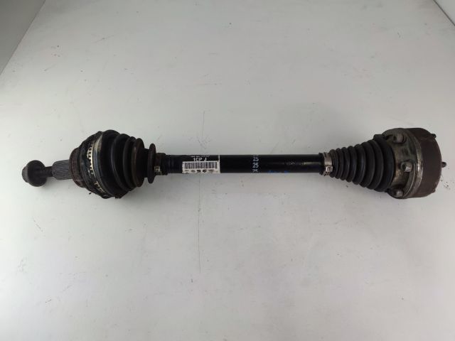 bontott AUDI A3 Bal Féltengely