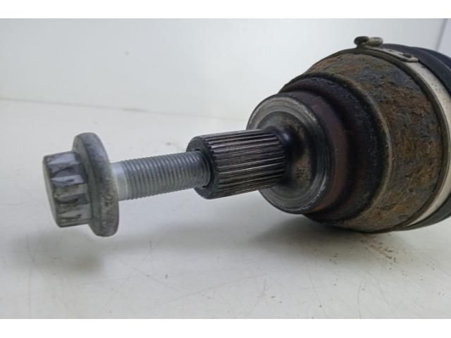 bontott AUDI A3 Bal Féltengely