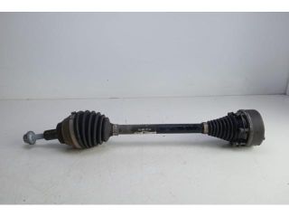 bontott AUDI A3 Bal Féltengely