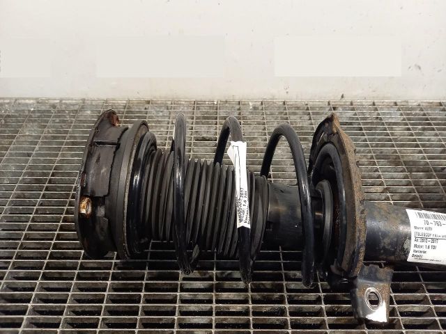 bontott AUDI A3 Első Rugó