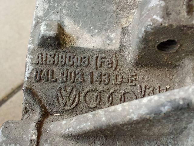 bontott AUDI A3 Generátor Tartó Bak