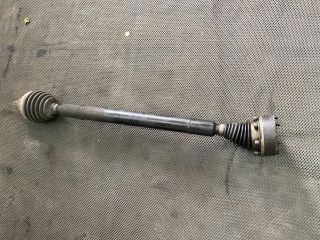 bontott AUDI A3 Jobb Féltengely