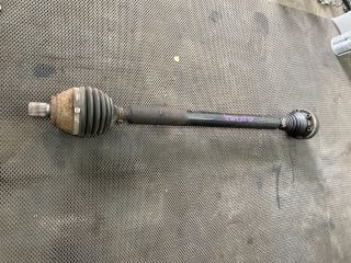 bontott AUDI A3 Jobb Féltengely