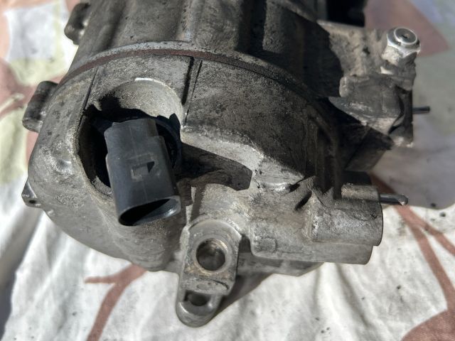 bontott AUDI A3 Klímakompresszor