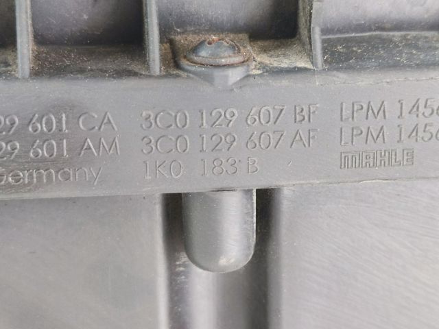 bontott AUDI A3 Légszűrő Ház