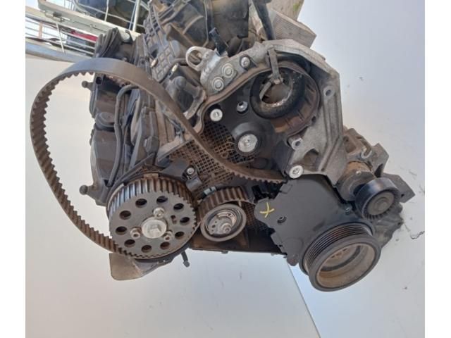 bontott AUDI A3 Motor (Fűzött blokk hengerfejjel)