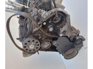bontott AUDI A3 Motor (Fűzött blokk hengerfejjel)