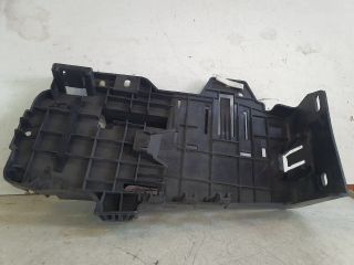 bontott AUDI A3 Motorvezérlő Tartó