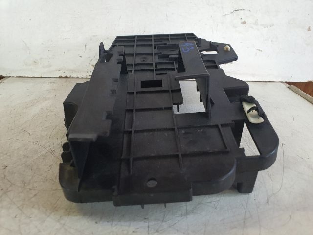 bontott AUDI A3 Motorvezérlő Tartó