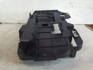 bontott AUDI A3 Motorvezérlő Tartó