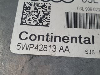 bontott AUDI A3 Motorvezérlő