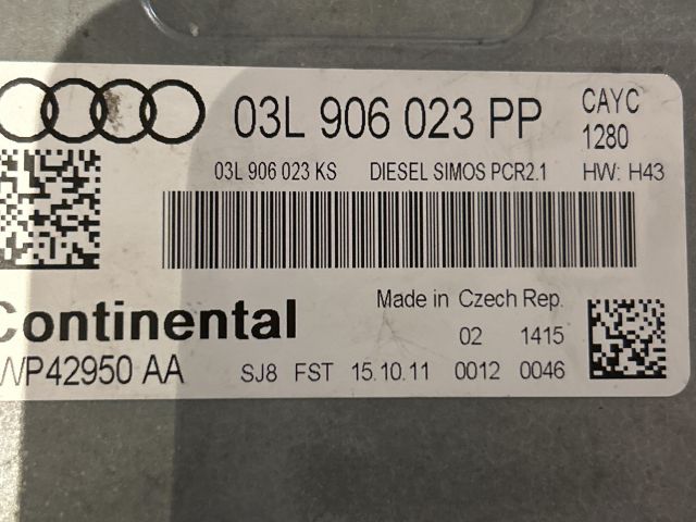 bontott AUDI A3 Motorvezérlő